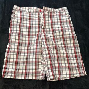 Men's Plaid Cotton Shorts in White and Red